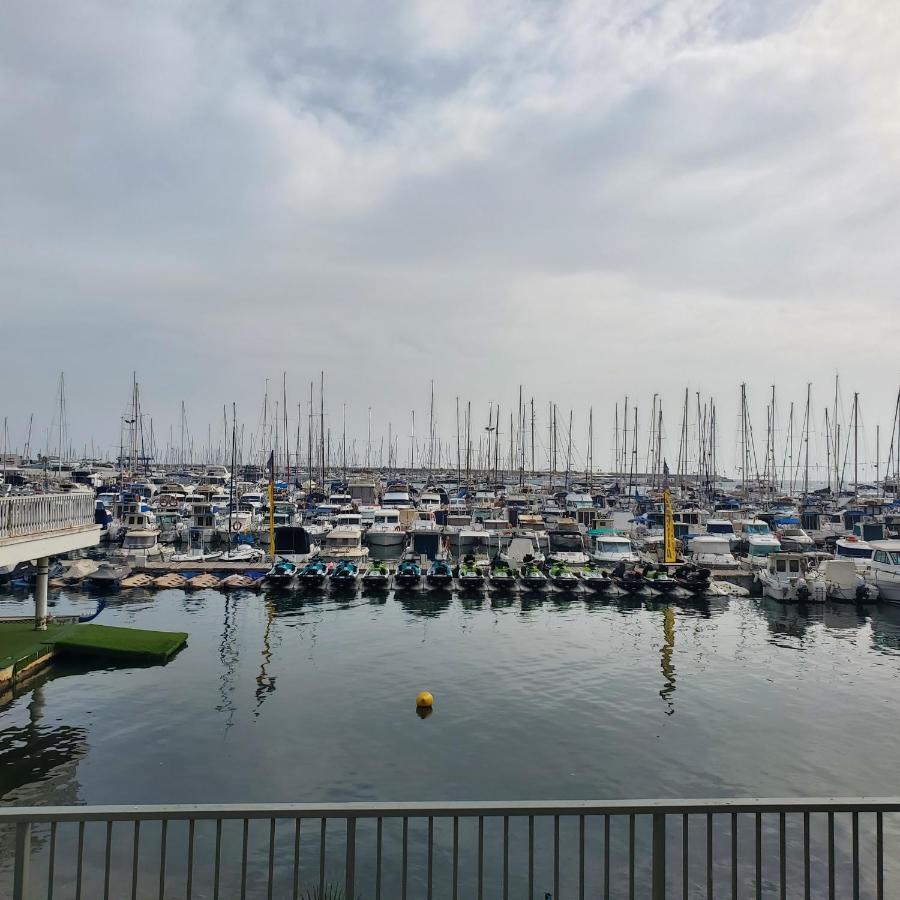 Stay In Torrevieja Cozy City & Sea Exterior photo
